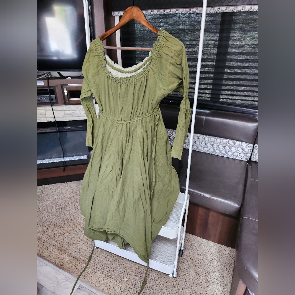 Green Dress